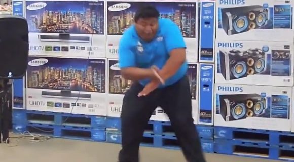 Nueva estrategia comercial, bailar sin parar 3